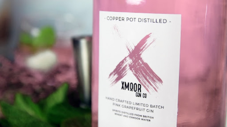 Getting your product noticed with stickers: 5 tips and tricks from the pros